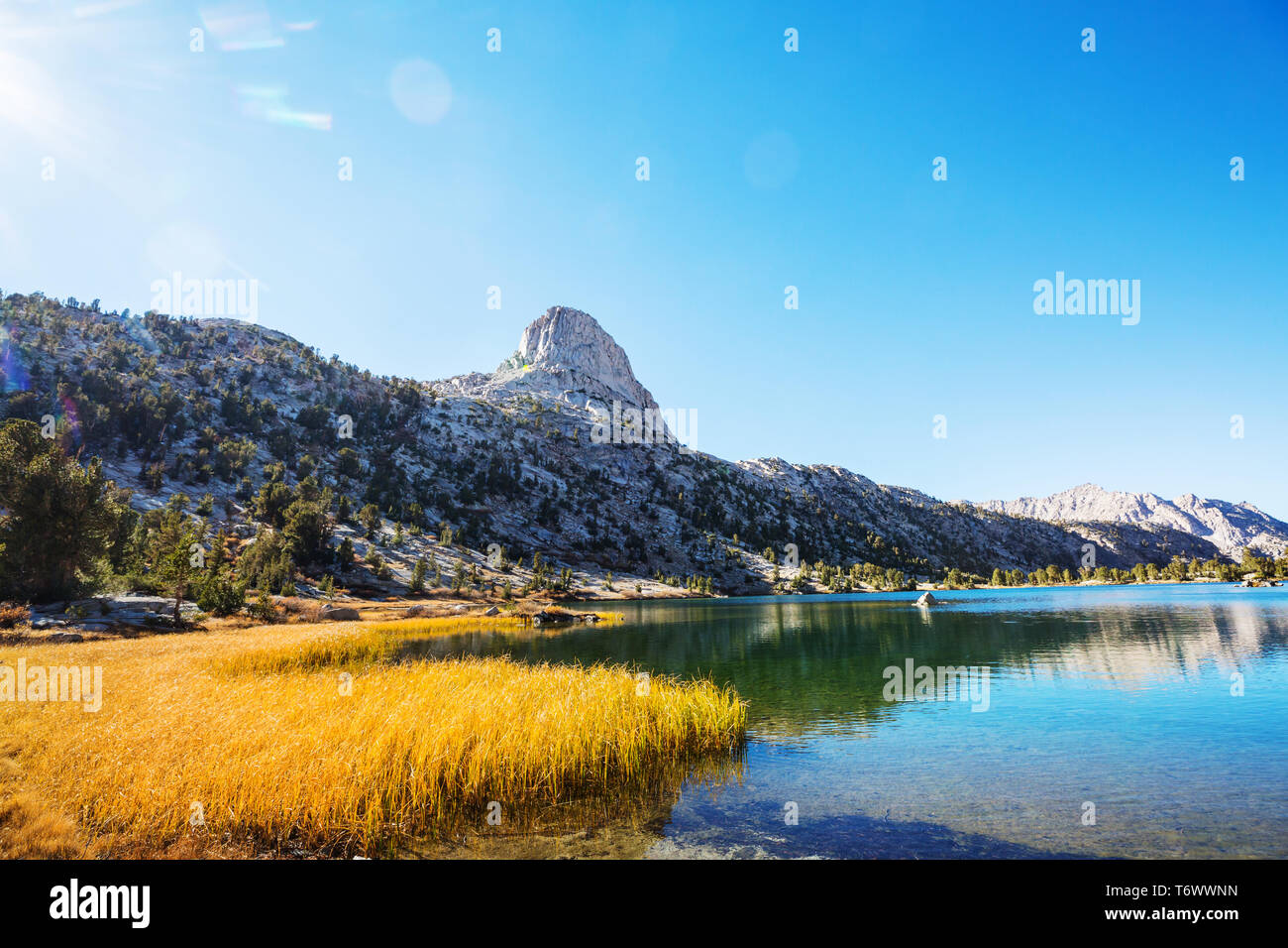 Lake in Sierra Nevada Stock Photo - Alamy