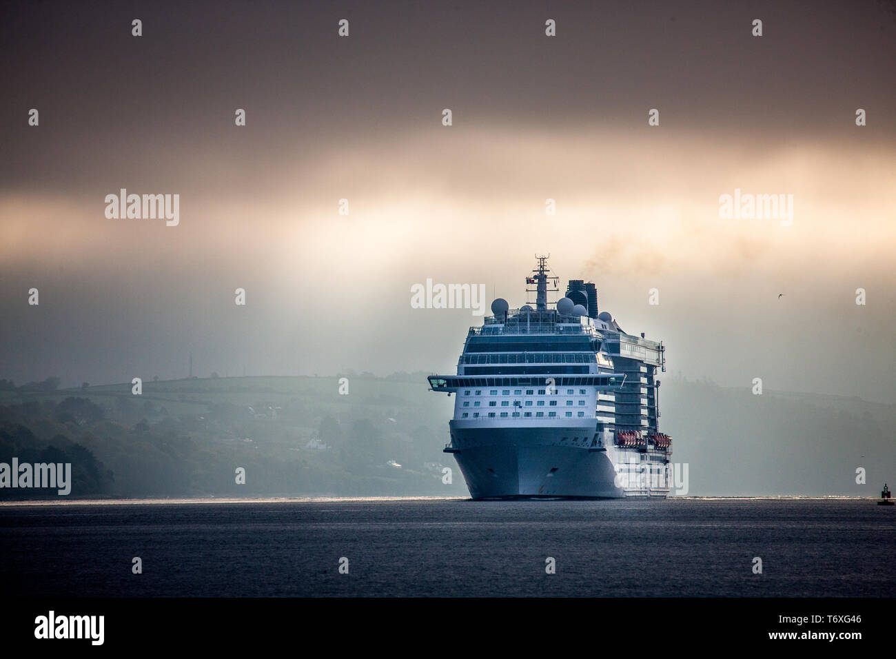 Cruise liners hires stock photography and images Alamy