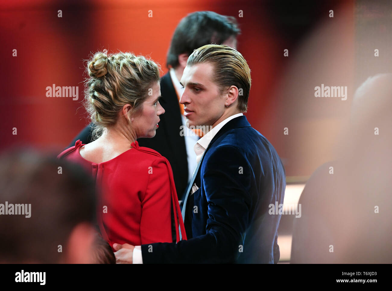 Berlin, Germany. 03rd May, 2019. Anke Engelke and actor Jonas Dassler stand side by side in the hall before the 69th German Film Prize 'Lola' is awarded. Credit: Britta Pedersen/dpa-Zentralbild/dpa/Alamy Live News Stock Photo