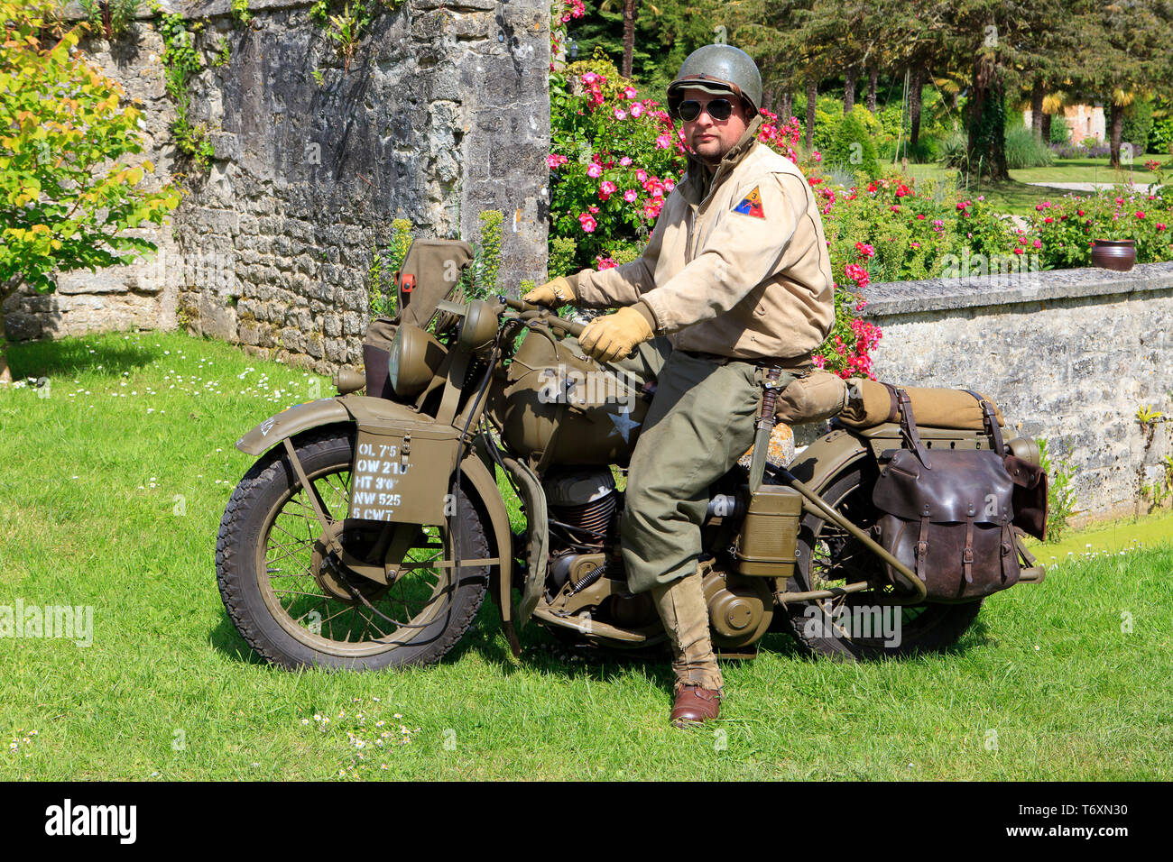 A private of the 101st Airborne Divison of the US army on a Liberator Harley Davidson motorcyle during the D-Day celebrations in Normandy, France Stock Photo - Alamy A private of the 101st Airborne Divison of the US army on a Liberator Harley Davidson motorcyle during the D-Day celebrations in Normandy, France Stock Photo - Alamy
