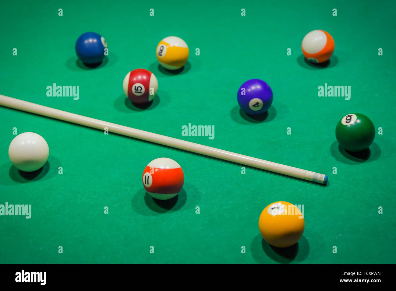 Pool balls hand hires stock photography and images Alamy