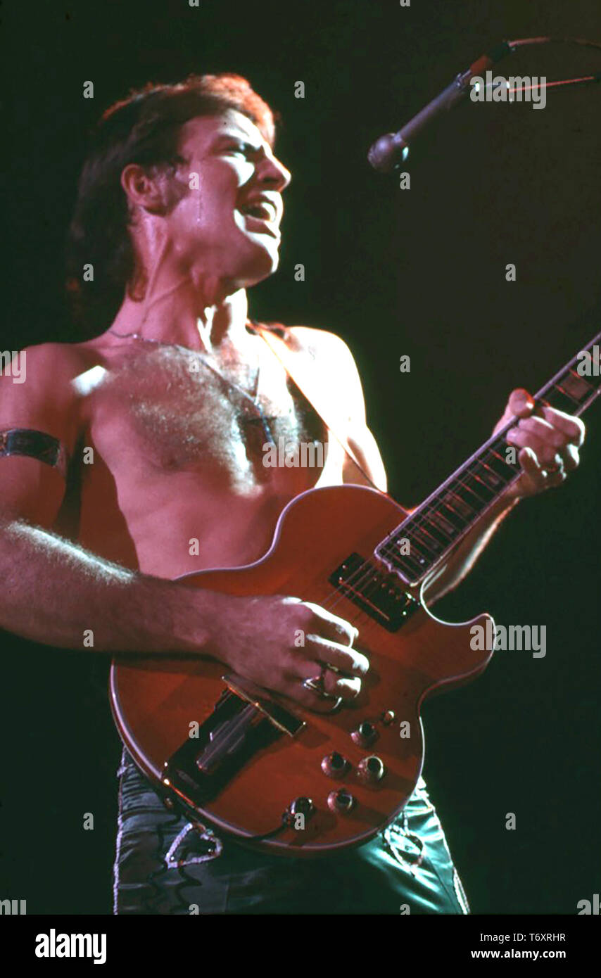 Mark farner hi-res stock photography and images - Alamy