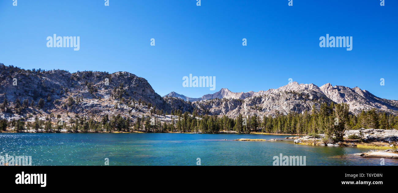 Lake in Sierra Nevada Stock Photo - Alamy