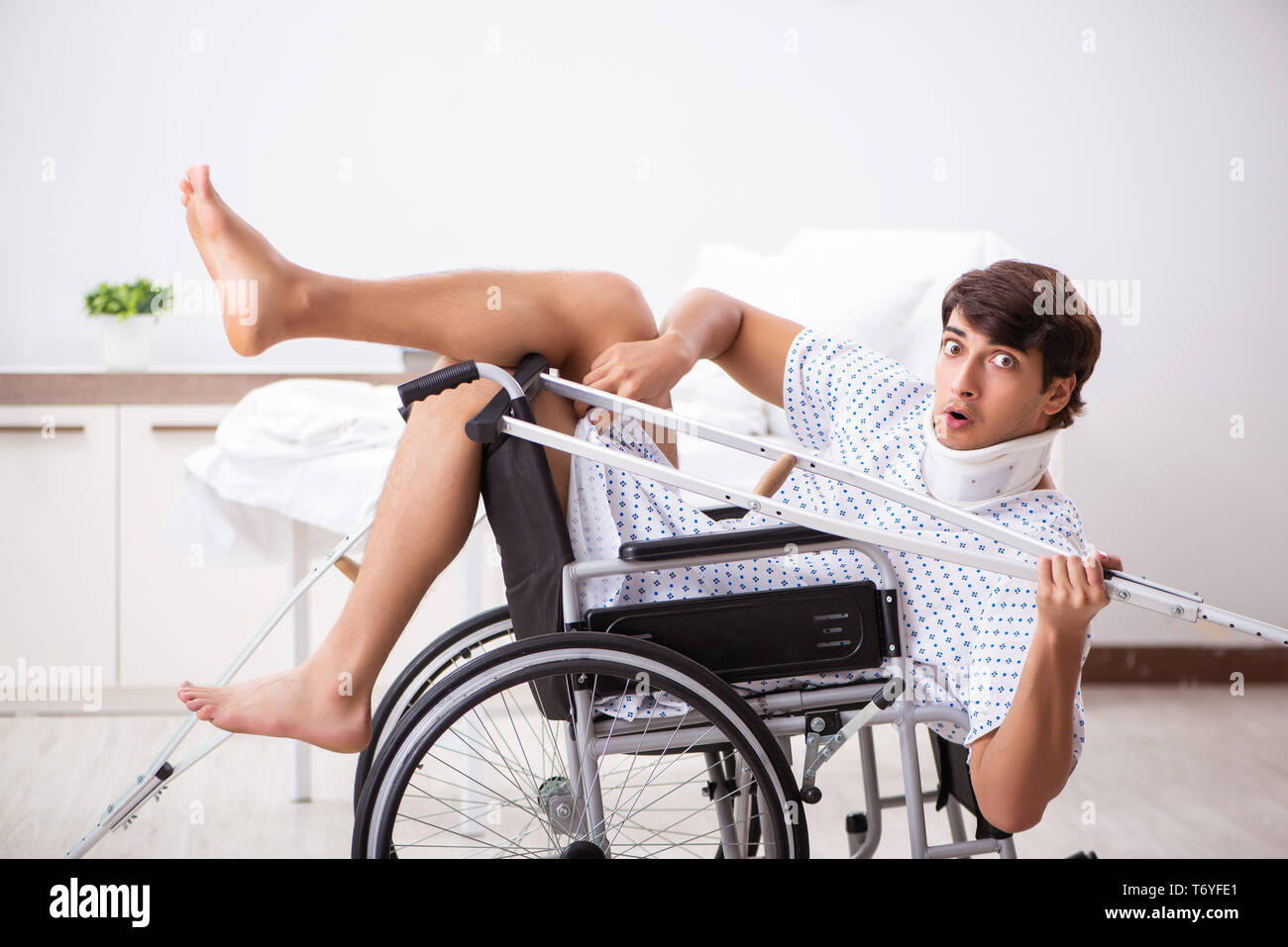 Leave hospital man hi-res stock photography and images - Alamy