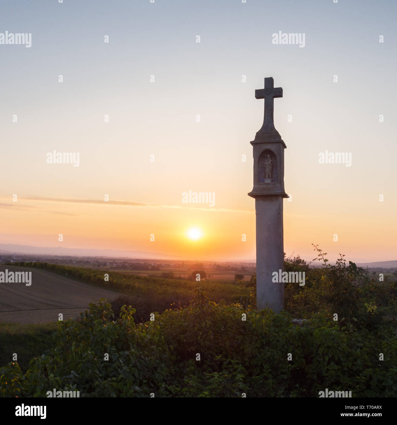 way cross in winter at sunset Stock Photo