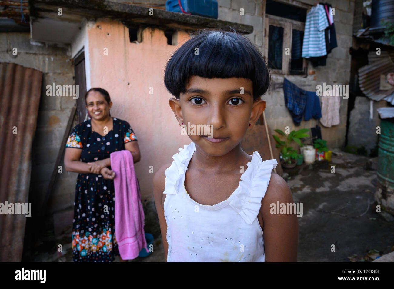 Portrait of sri lankan child hi-res stock photography and images - Alamy