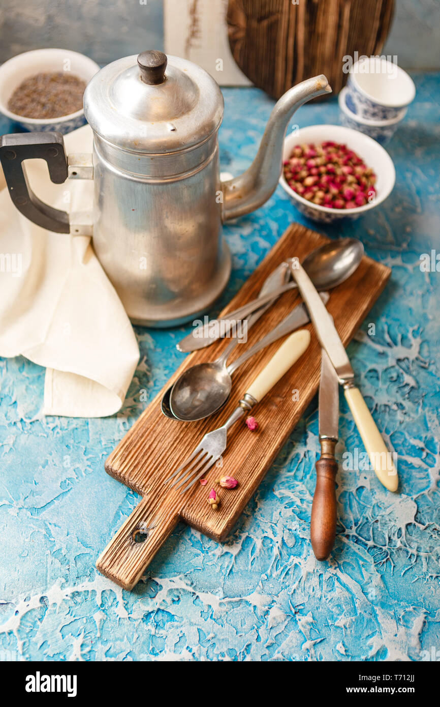 kitchen utensils and cutlery Stock Photo Alamy