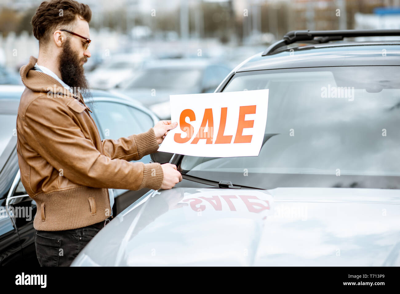 Used car salesman hires stock photography and images Alamy