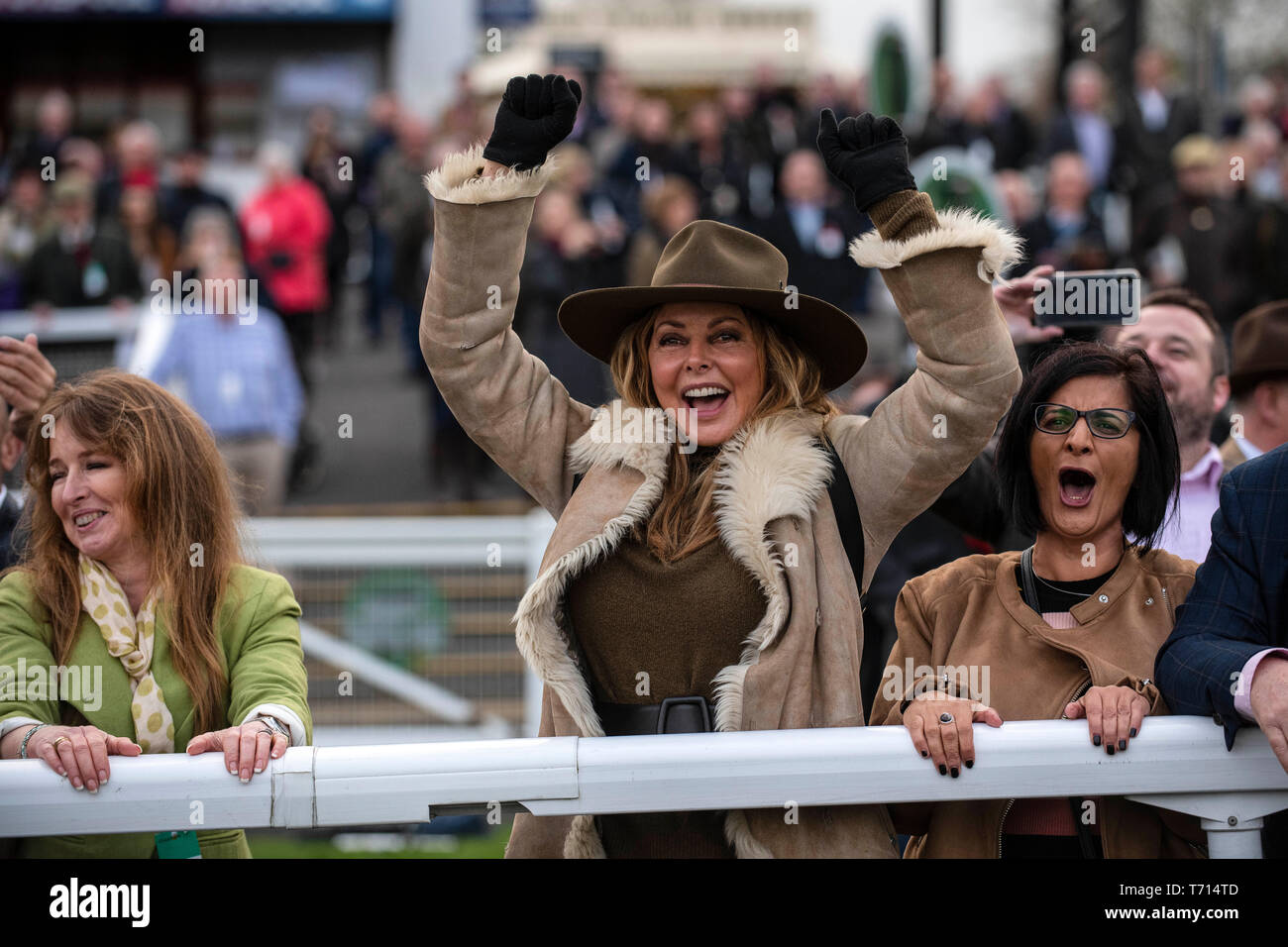 Carol Vorderman (centre) at Chepstow Racecourse to watch her horse 'Subway Surf' racing. Stock Photo