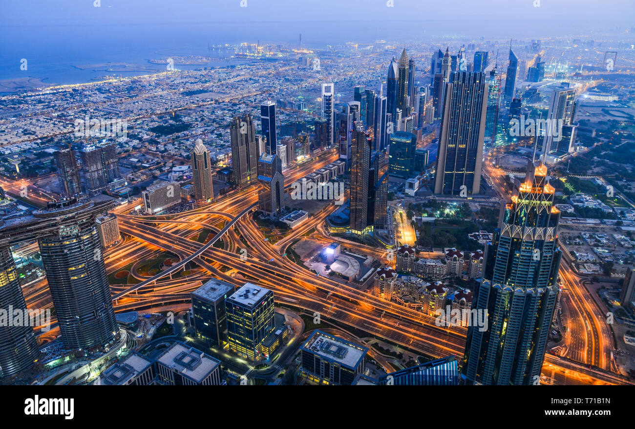 Dubai Highway Night High Resolution Stock Photography And Images Alamy
