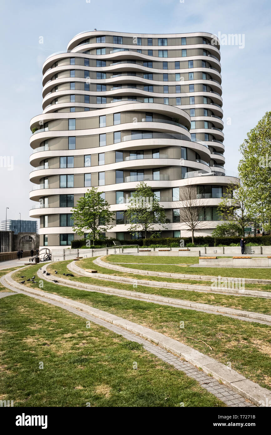 Riverwalk, a luxury residential development near Vauxhall Bridge, on the north bank of the River Thames at Millbank, Westminster, London, UK. Stock Photo