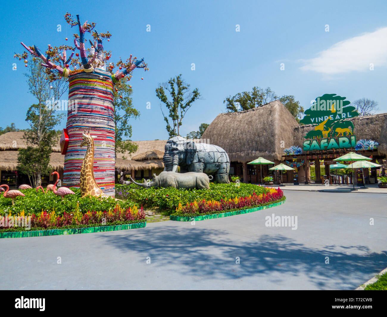 PHU QUOC, VIETNAM - FEBRUARY 12, 2018: View of the entrance to the Vinpearl Safari zoo park. Stock Photo