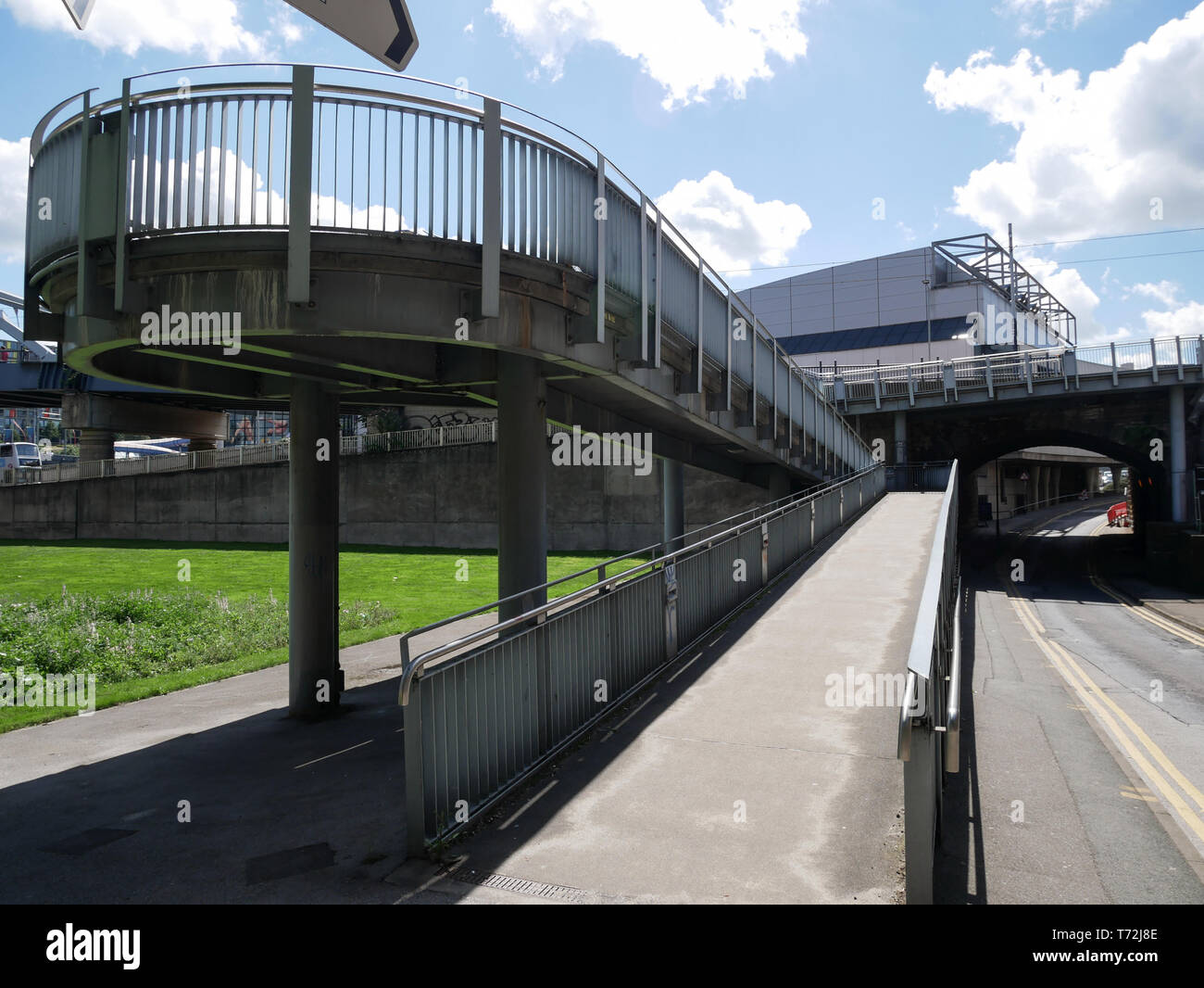Concrete ramp walkway hi-res stock photography and images - Alamy