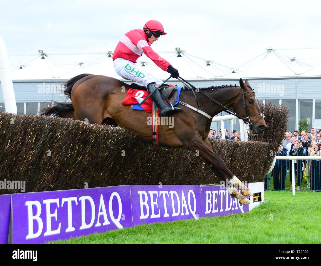 Real Steel and Paul Townend jump the last to win the EMS Copiers Novice Handicap Steeplechase during day four of the Punchestown Festival at Punchestown Racecourse, County Kildare, Ireland. Stock Photo