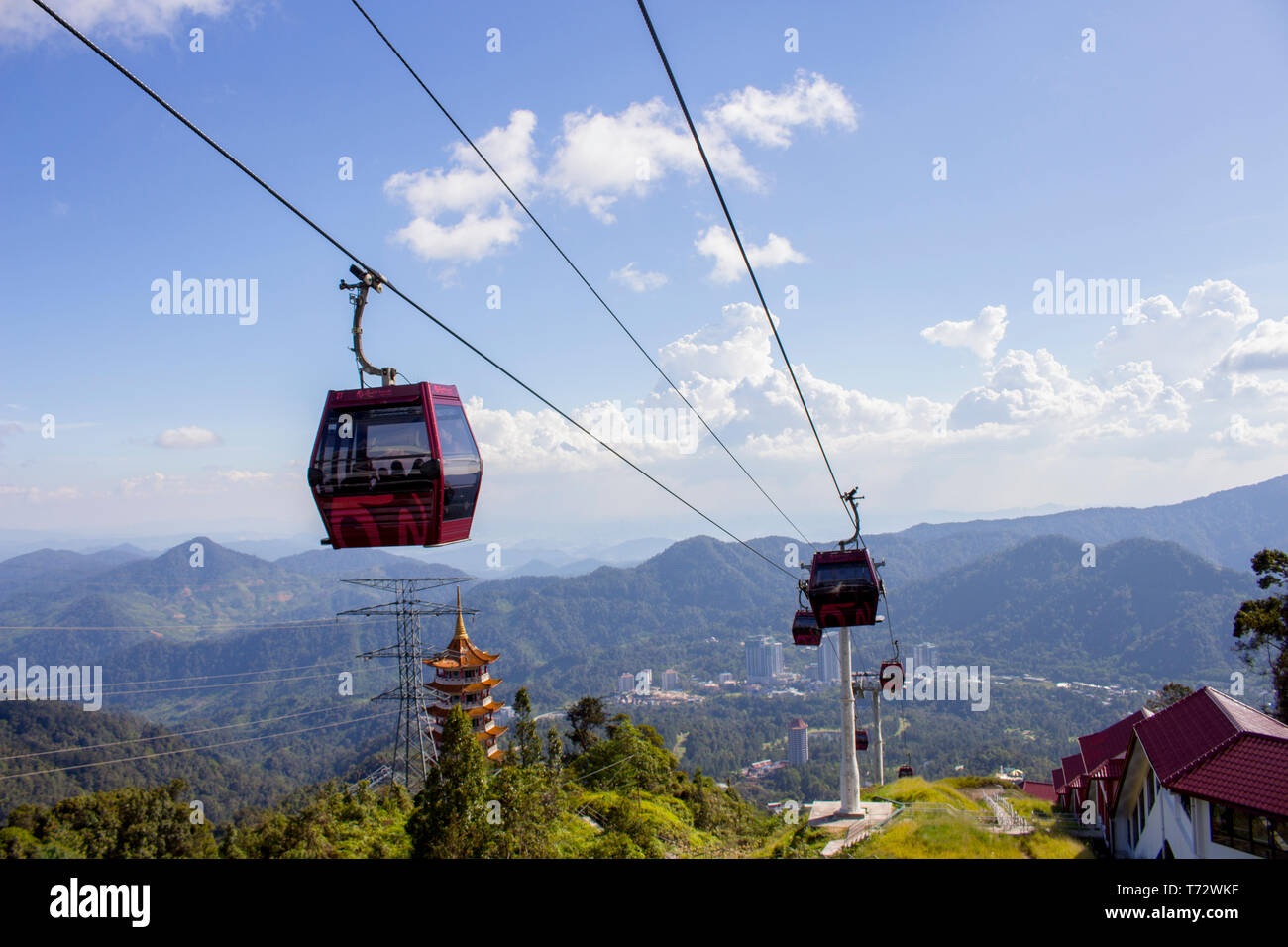 Cable car genting hi-res stock photography and images - Alamy