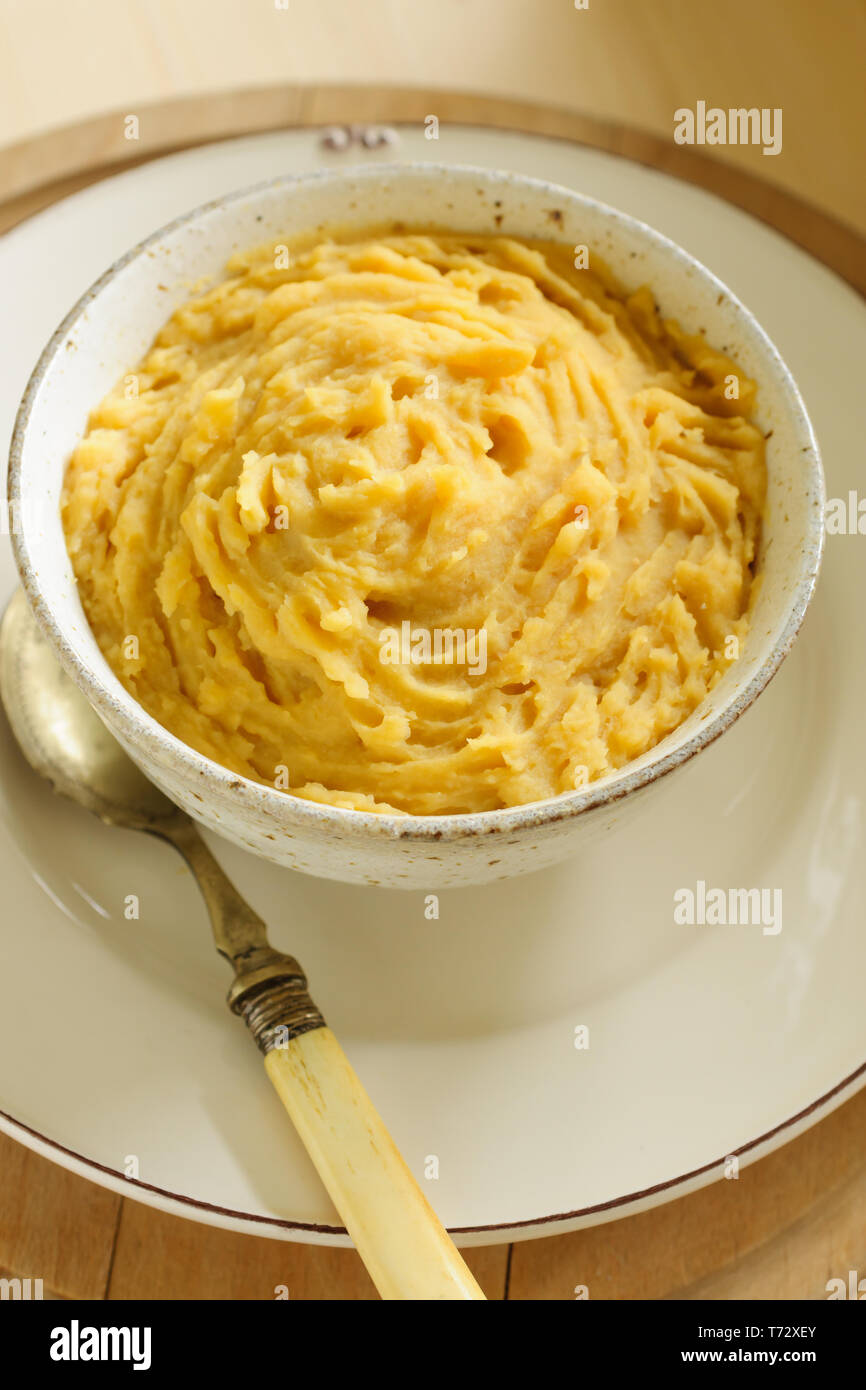 Pease pudding a traditional English savoury dish made of yellow split