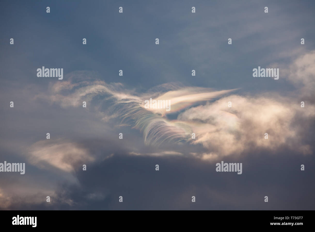 Sky cloudscape at dawn sunrise sun rays Stock Photo - Alamy