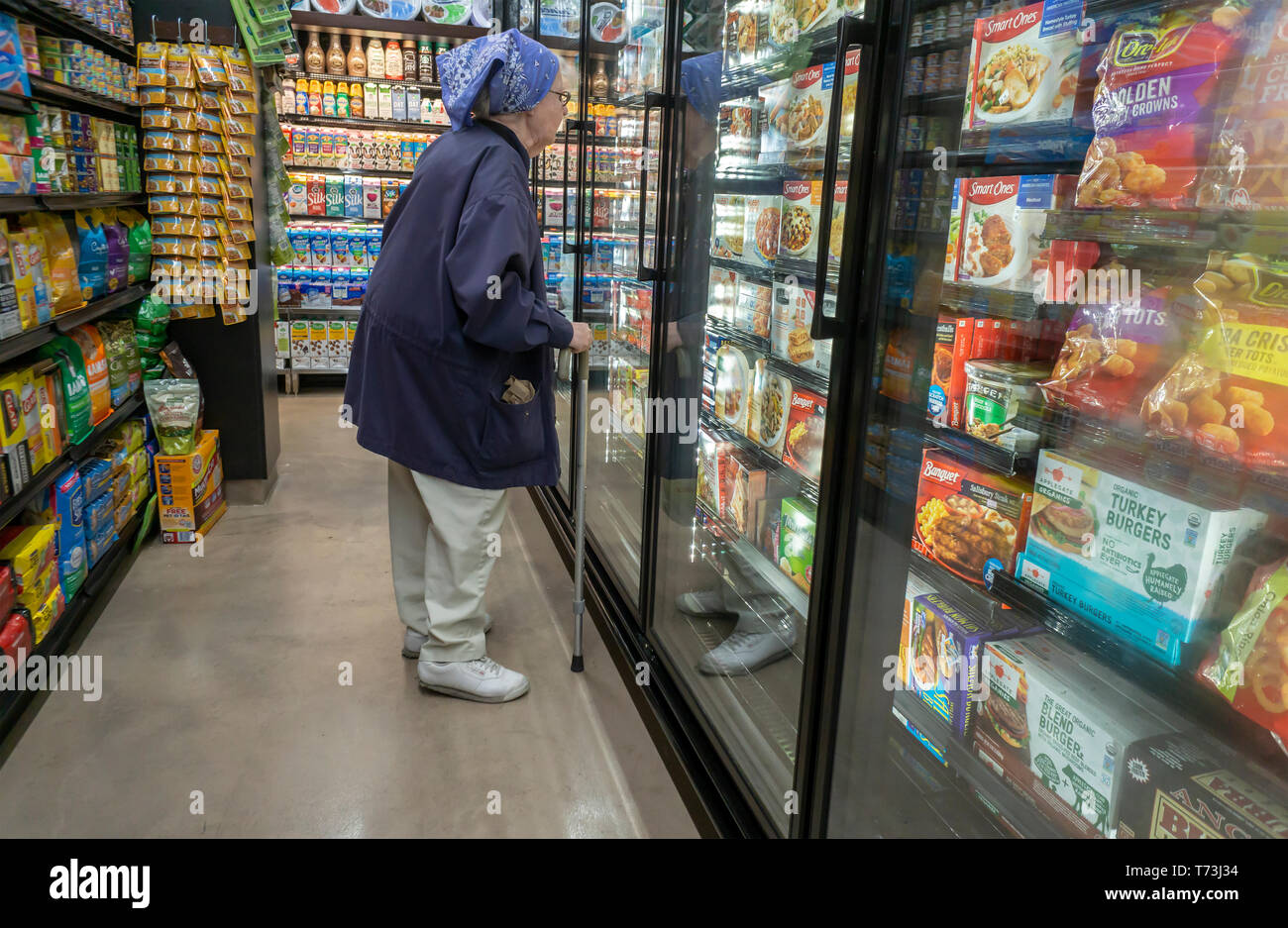 Frozen Food Department High Resolution Stock Photography and Images Alamy