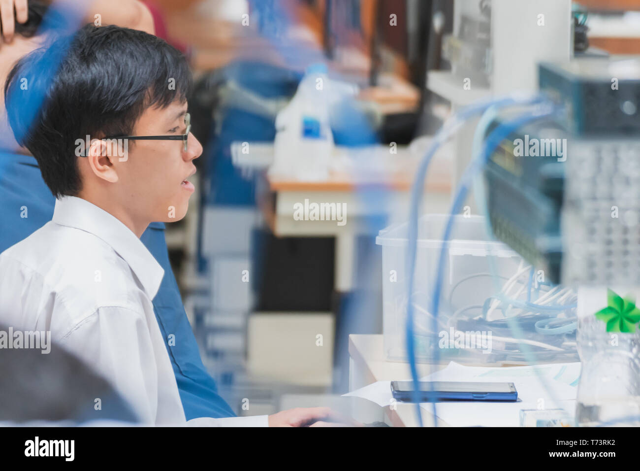 Student network server hi-res stock photography and images - Alamy