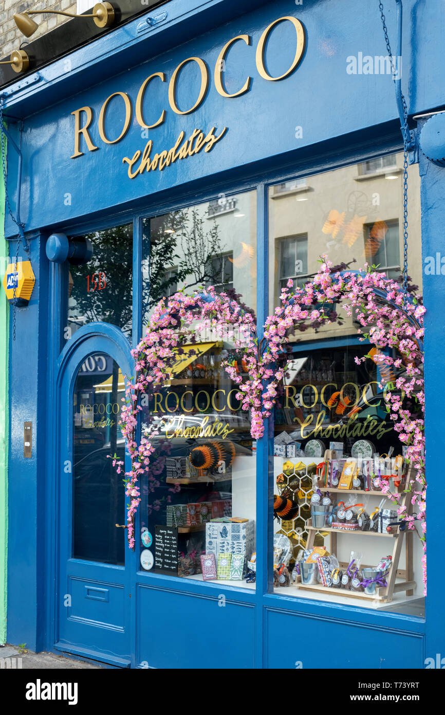 Rococo Chocolates shop. Blenheim Crescent, Notting Hill, London, England Stock Photo