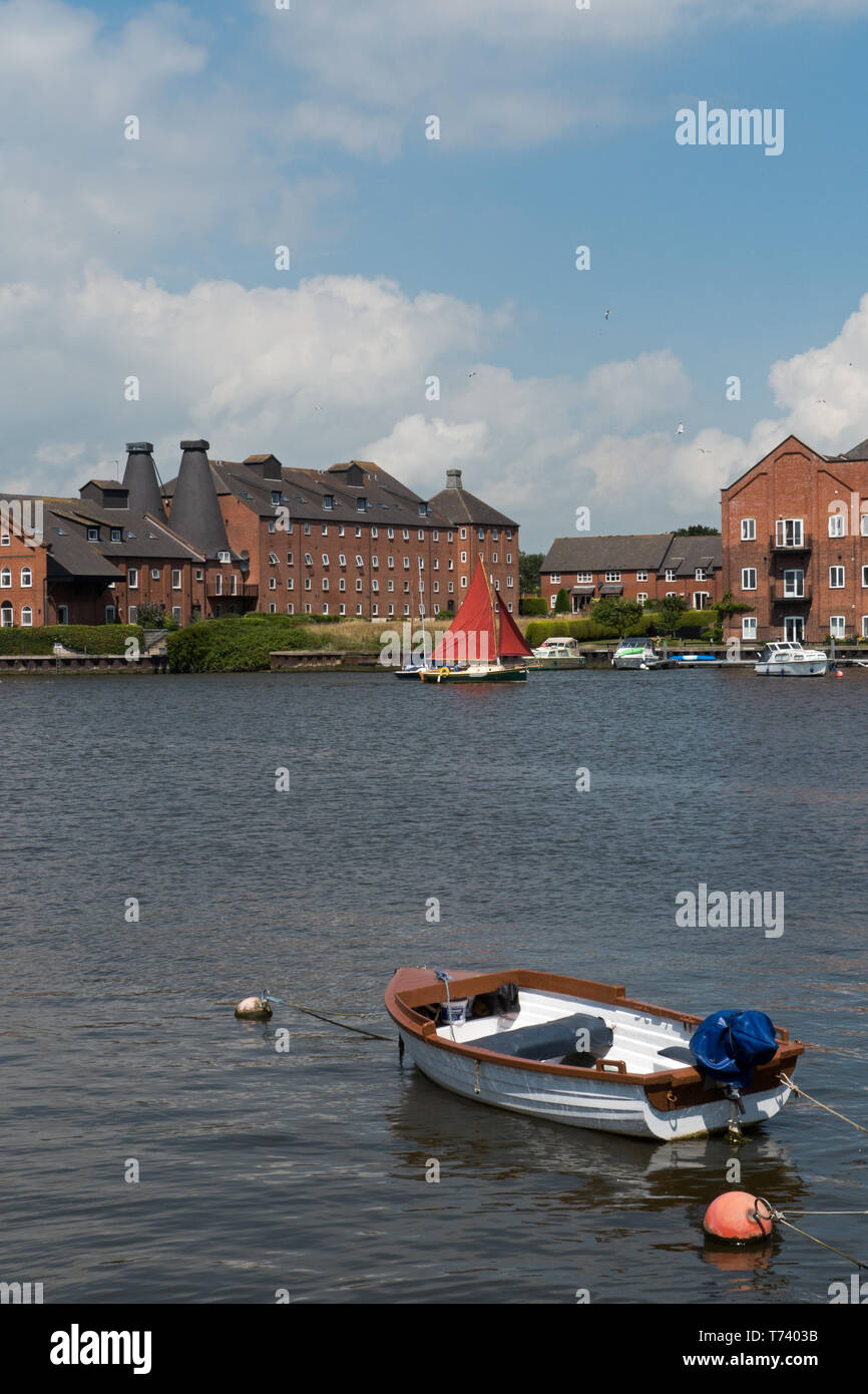 Oulton Broad, the southern gateway to the Broads National Park, Lowestoft, Suffolk, England, UK, Stock Photo