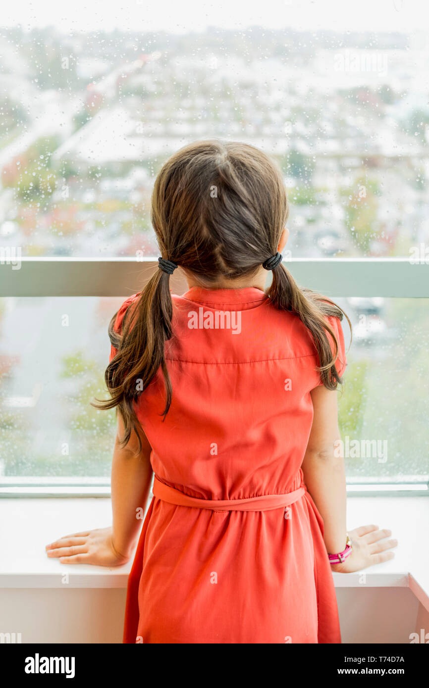 Rainy day window hi-res stock photography and images - Alamy