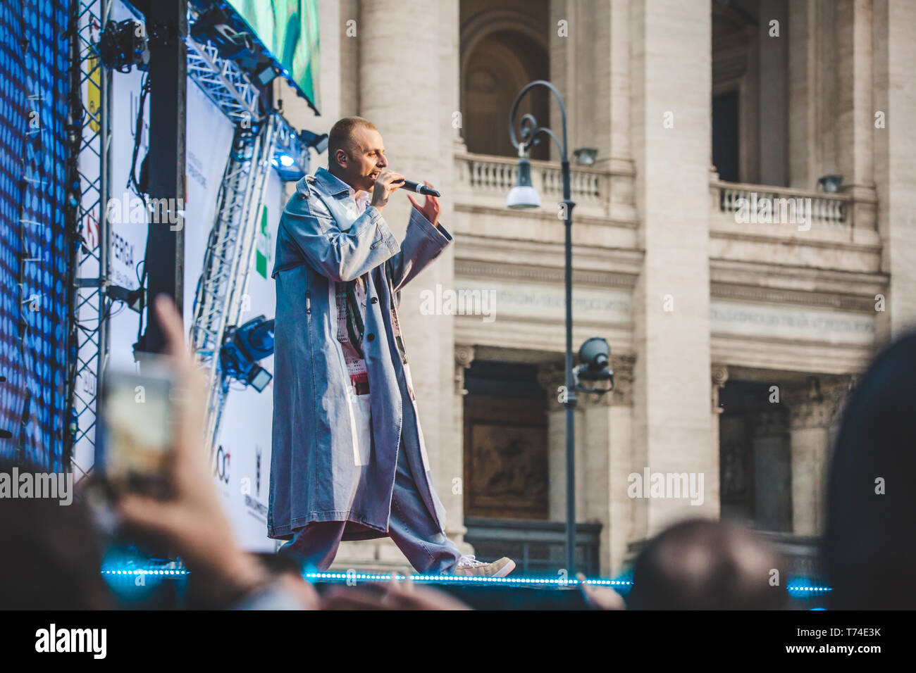 Music nox hi-res stock photography and images - Alamy