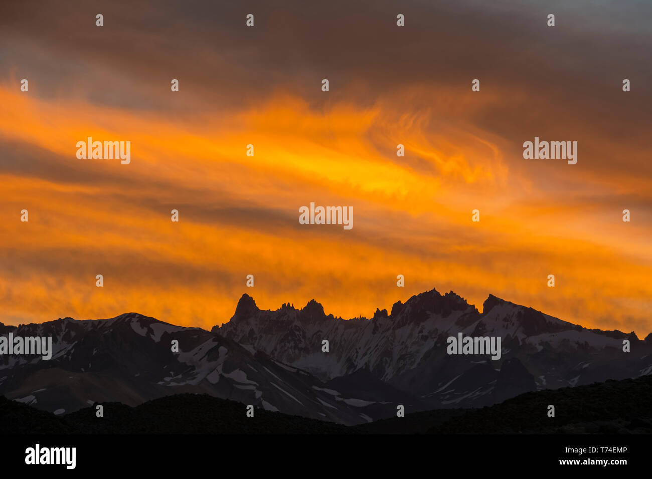 Andean mountain range hi-res stock photography and images - Alamy
