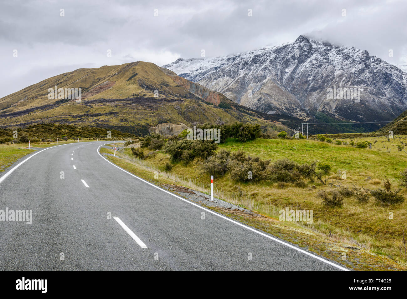 Snowy mountains and Mount Cook Road; South Island, New Zealand Stock Photo