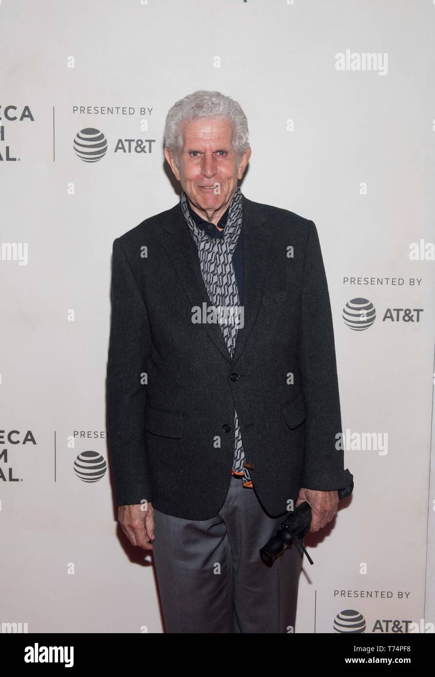 New York, New York, USA. 03rd May, 2019. Tony Roberts attends the screening of ‘It Takes a Lunatic' during the 2019 Tribeca Film Festival at The Stella Artois Theatre Credit: Bmcc Tpac On May 03, 2019 In New York City. Photo: Jeremy Smith/Image Space/Media Punch/Alamy Live News Stock Photo