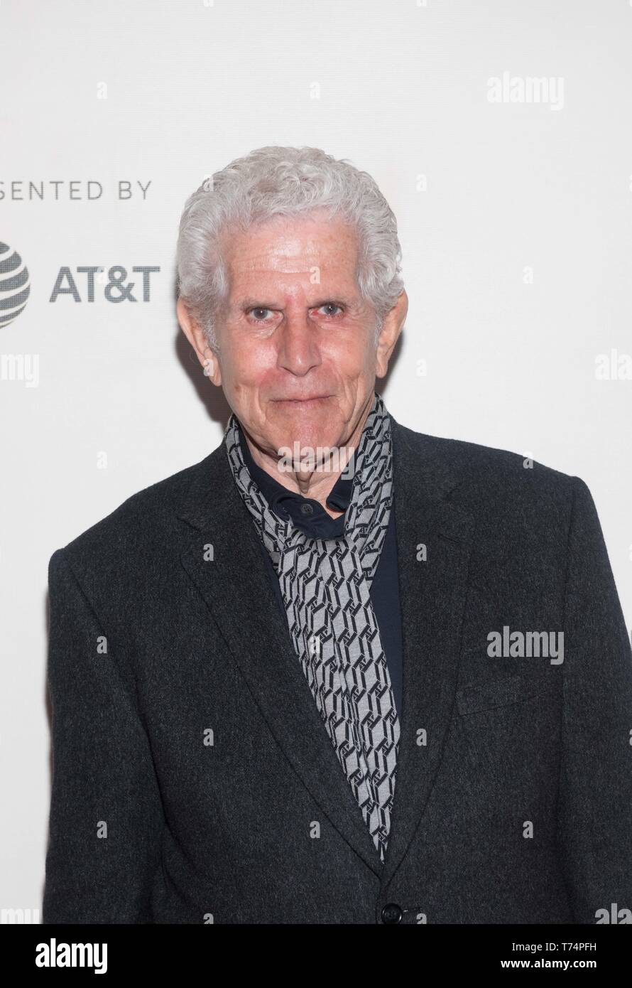 New York, New York, USA. 03rd May, 2019. Tony Roberts attends the screening of ‘It Takes a Lunatic' during the 2019 Tribeca Film Festival at The Stella Artois Theatre Credit: Bmcc Tpac On May 03, 2019 In New York City. Photo: Jeremy Smith/Image Space/Media Punch/Alamy Live News Stock Photo