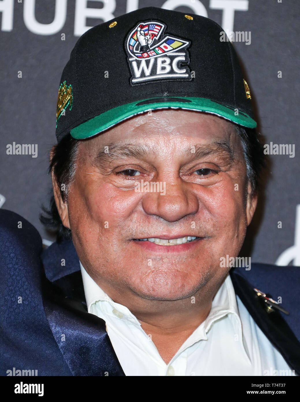 Roberto duran hi-res stock photography and images - Alamy