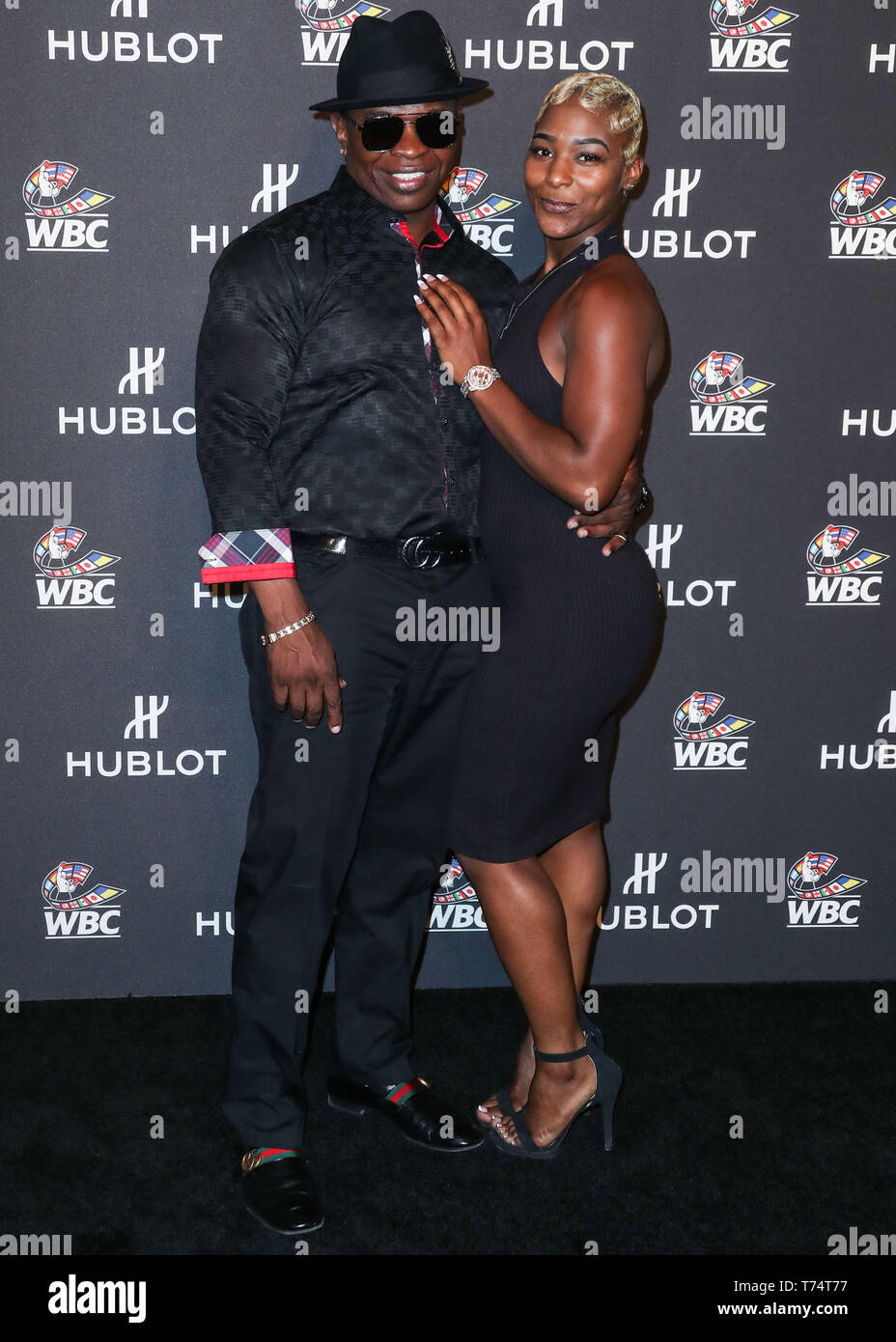 LAS VEGAS, NEVADA, USA MAY 03 Shawn Porter and Julia Porter arrive