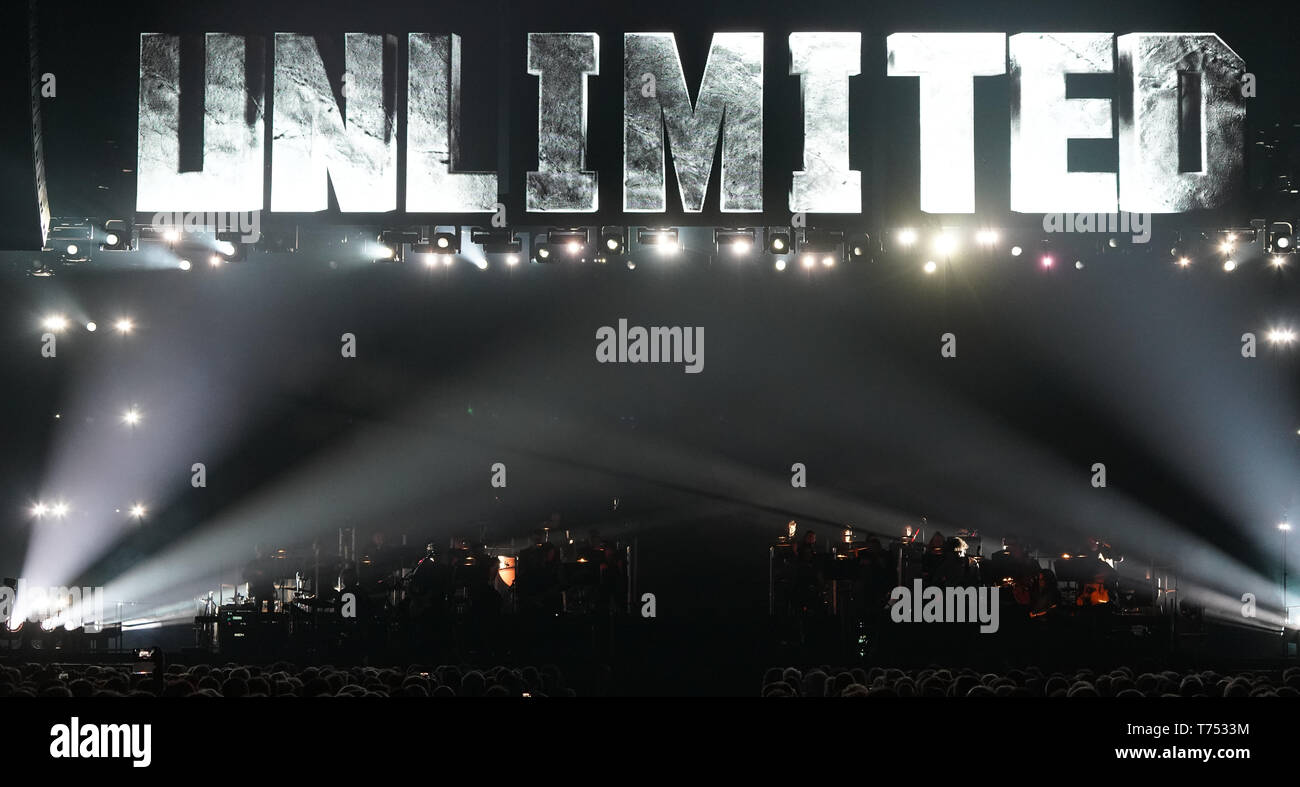 Chemnitz, Germany. 04th May, 2019. The tour title 'Unlimited' will be on stage at the Chemnitz Exhibition Centre for the first concert of the violinist David Garrett's 'Unlimited - Greatest Hits - Live 2019' at the beginning of the tour. Credit: Peter Endig/dpa/Alamy Live News Stock Photo