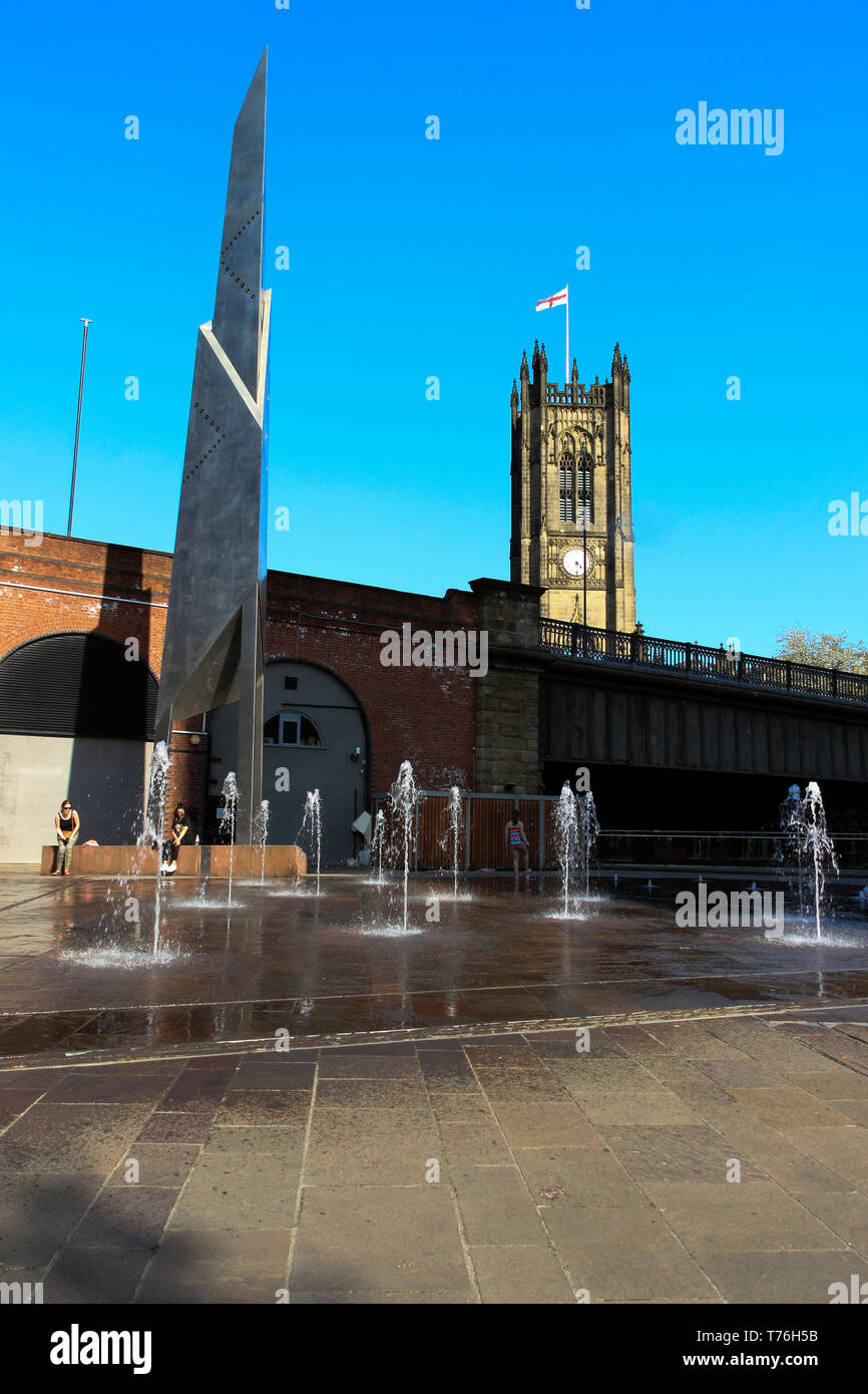 Water feature and light tower, Greengate Square, Salford, Manchester