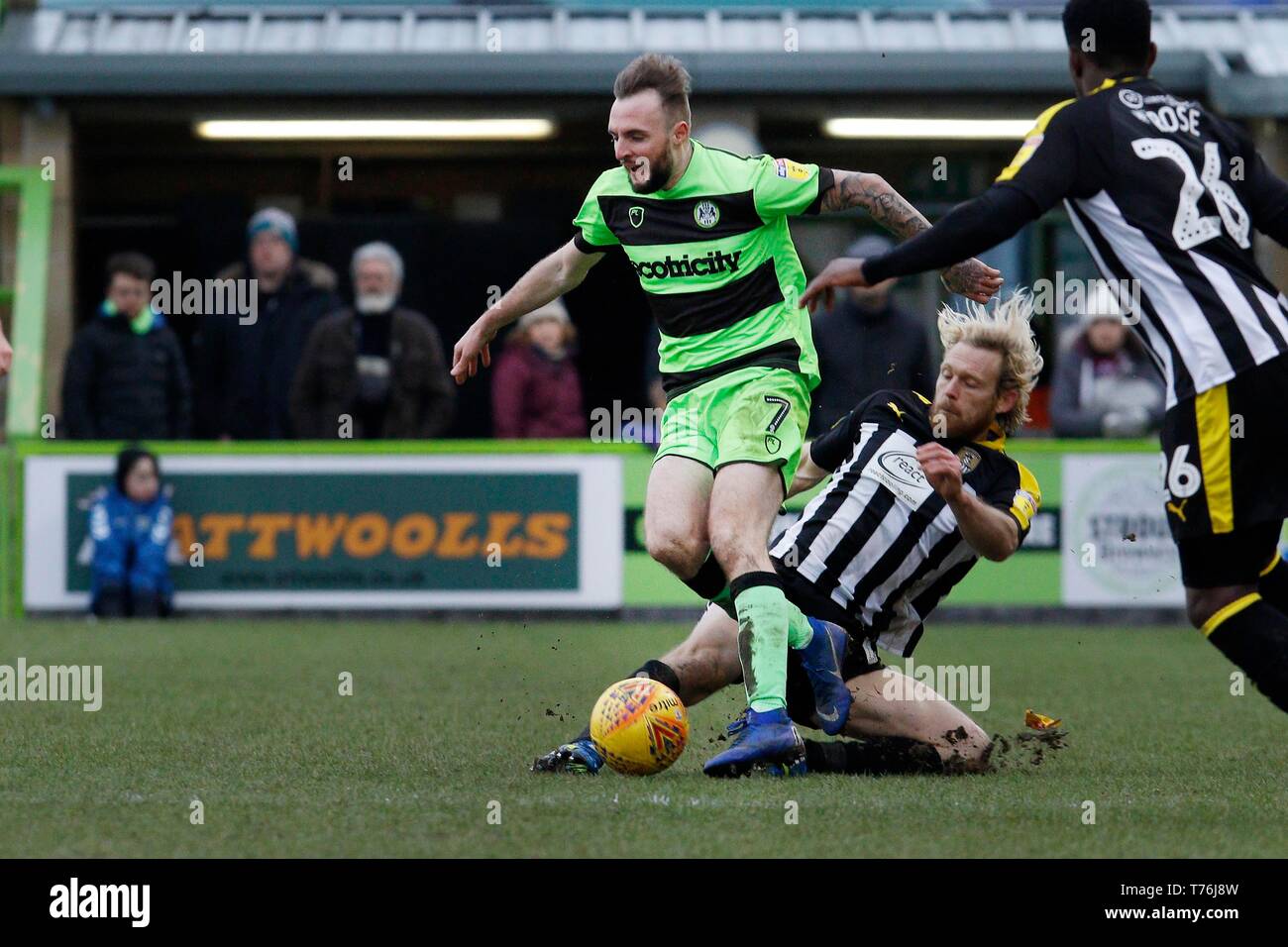 Notts county football fans hi-res stock photography and images - Alamy