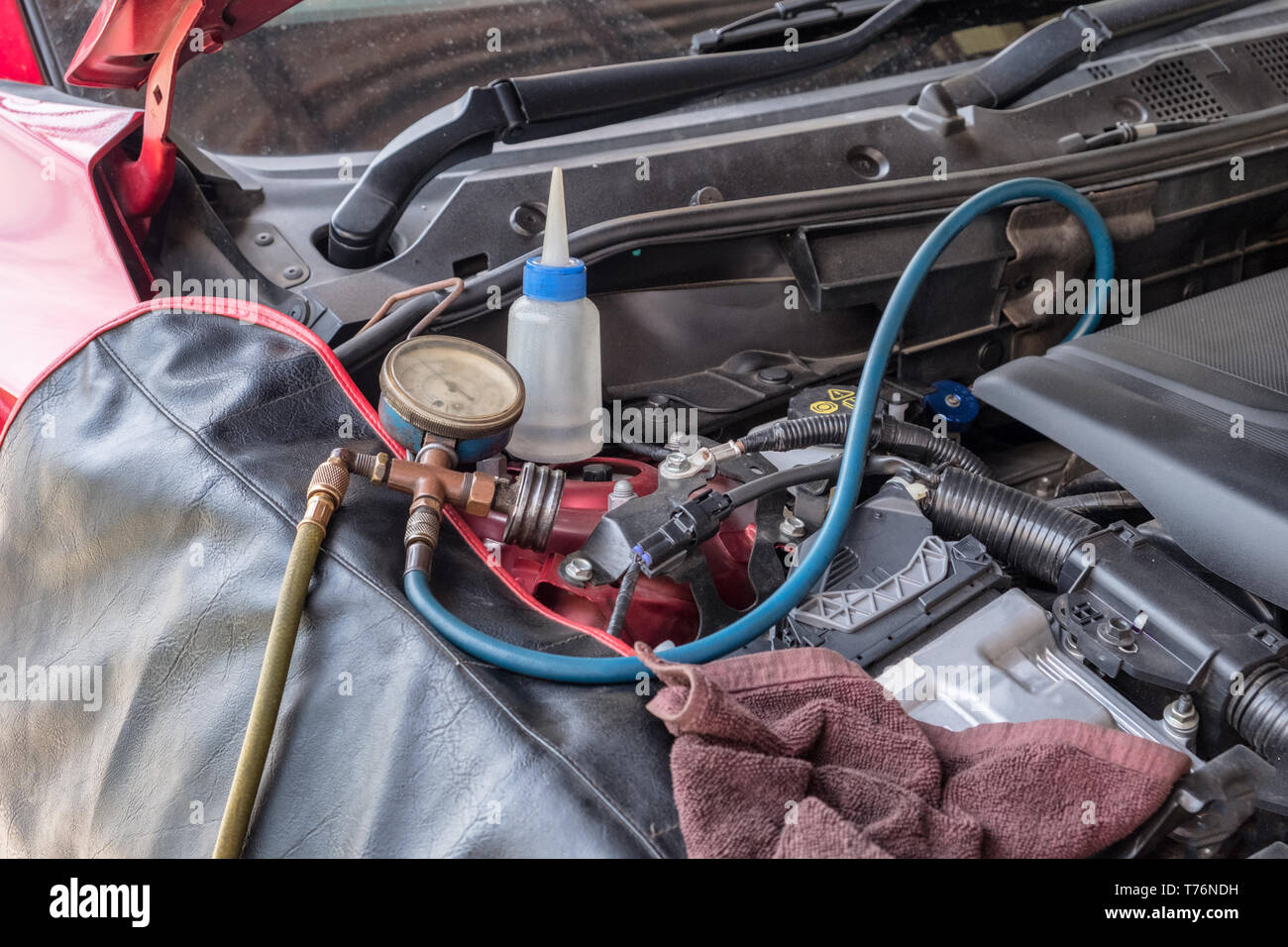 Manometers recharge refrigerant filling coolant to system engine car