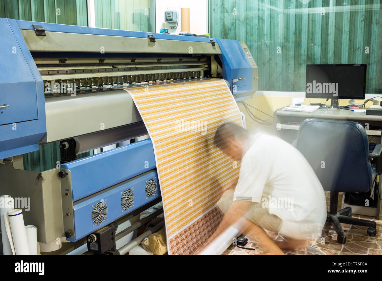 Inkjet printing hires stock photography and images Alamy