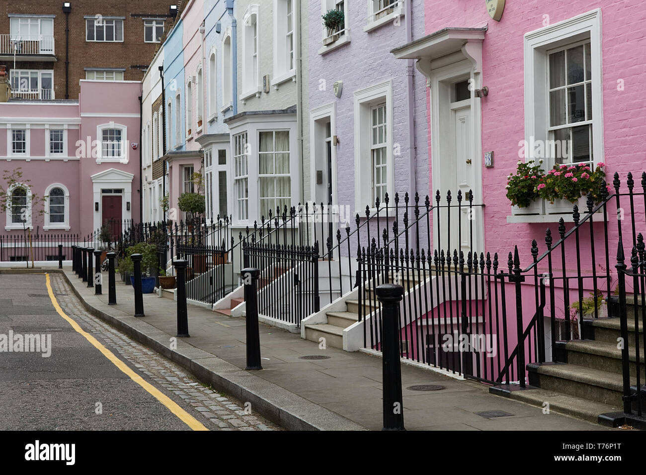 Colourful houses in nottinghill hires stock photography and images Alamy