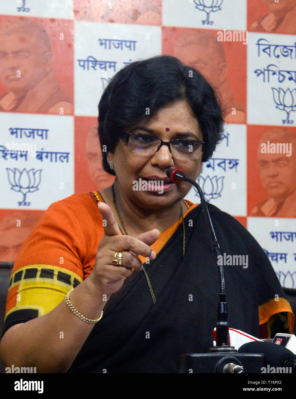 Mohila morcha hires stock photography and images Alamy