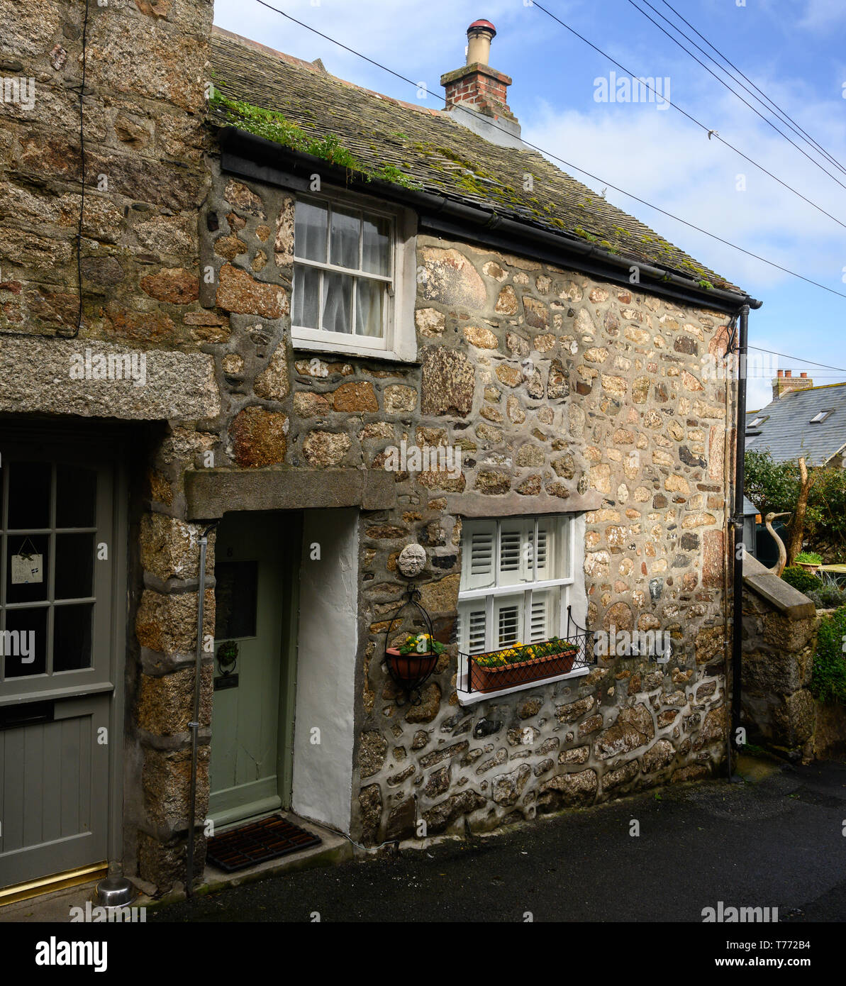Old Cottage Mousehole Cornwall Stock Photo 245403288 Alamy