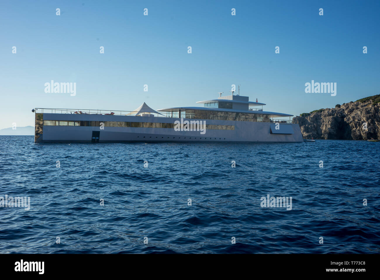 Venus, Steve Job's, ex Apple ceo, Yacht anchored in cala del Rio, Capri