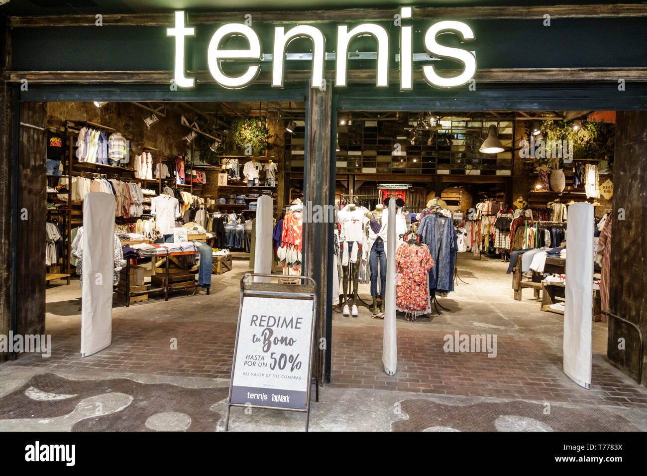 Tennis Shop High Resolution Stock Photography and Images - Alamy