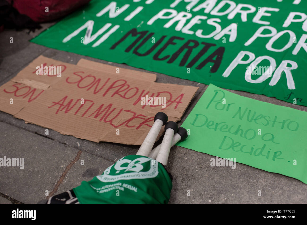 Bogota, Colombia. 04th May, 2019. Several placards on the floor as an act of rebellion against the Pro Life movement during the ''Unidos por la vida'' (United for Life) Pro life rally in Bogota.Under the slogan ''I choose the two lives'' around 500 people demonstrated for the maintenance of traditional family values, against abortion and the killing of social leaders in the country. Catholic and right wing political groups joined the call of the ''United for Life'' Platform (Unidos por la Vida) a widely spread organization in Colombia. Credit: ZUMA Press, Inc./Alamy Live News Stock Photo