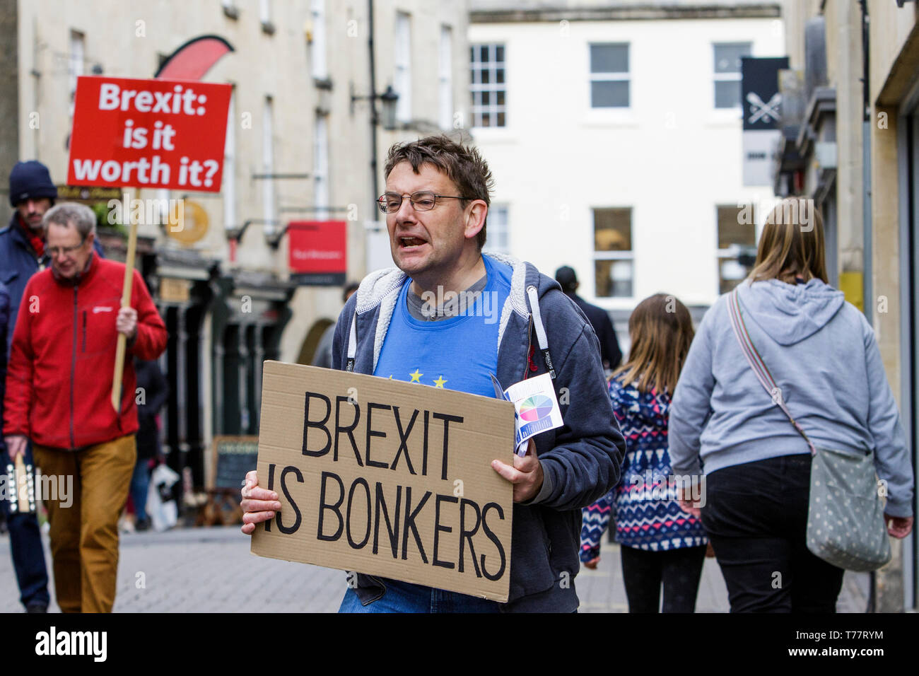 Bath, Somerset, UK, 5th May, 2019. A member from the Bath for Europe group is pictured holding an anti-brexit sign as he takes part in a protest march through the streets of Bath. Bath for Europe are a non-party-political group of volunteers campaigning for the UK to remain at the heart of the European Union, they are also campaigning for a People’s Vote on the final Brexit deal. Credit: Lynchpics/Alamy Live News Stock Photo