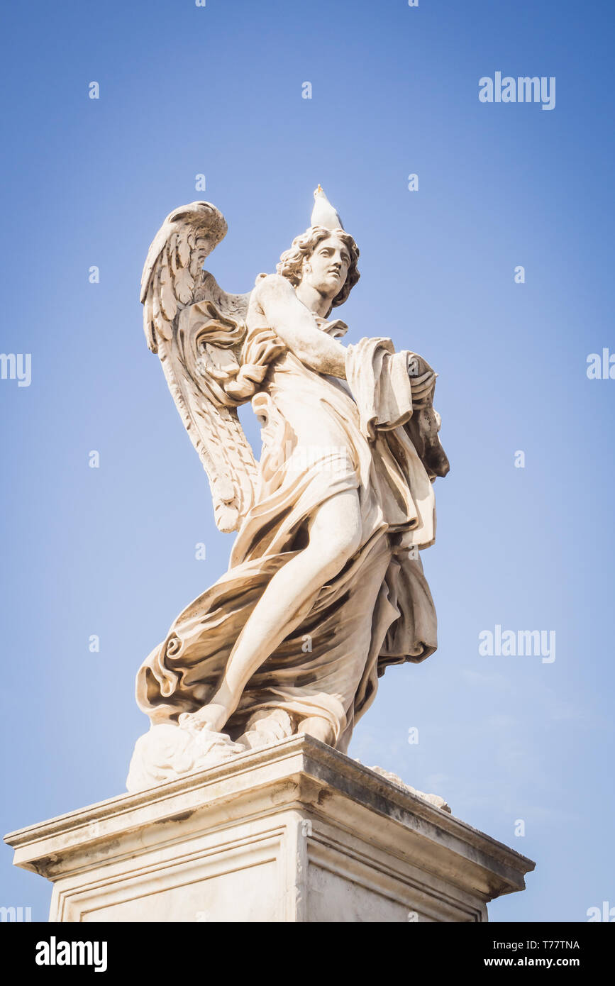 Angel lance rome bernini hi-res stock photography and images - Alamy