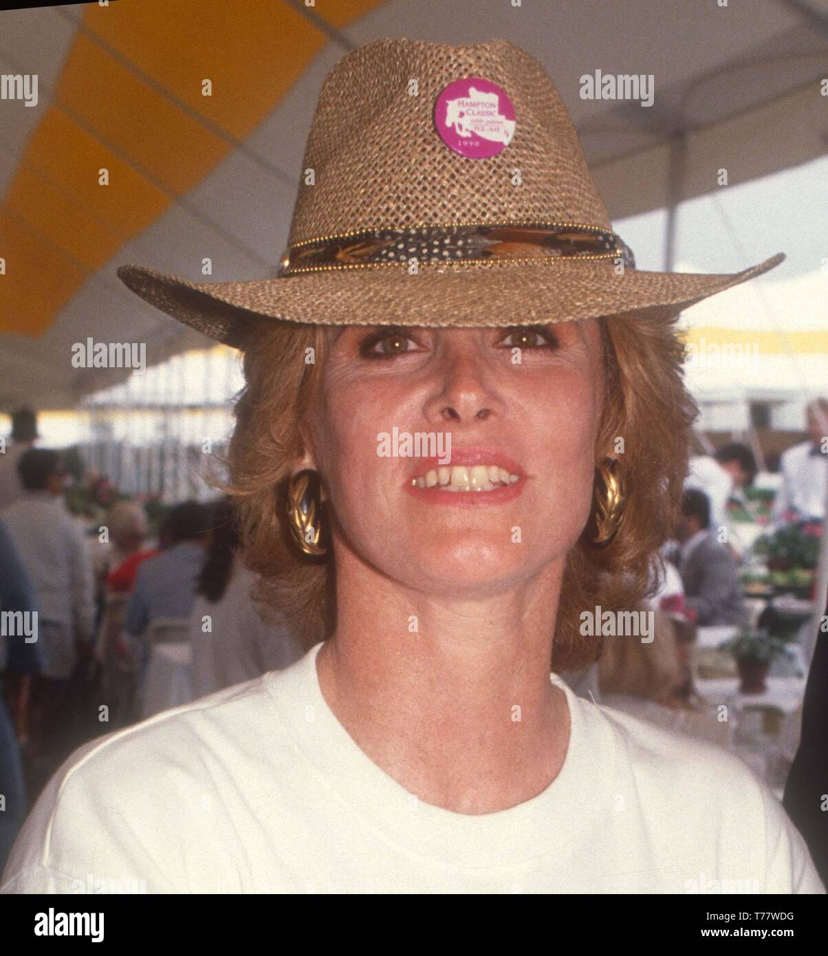 Stephanie powers hi-res stock photography and images - Alamy