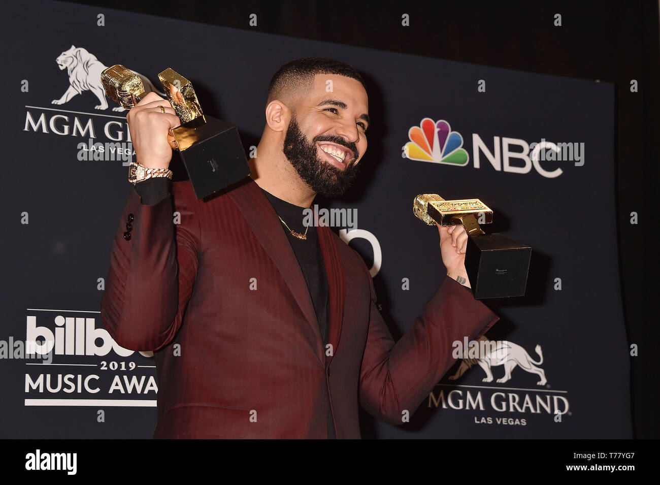 Las Vegas Nv May 01 Drake Poses With The Awards For Top Artist Top Male Artist Top Billboard 0 Album For Scorpion Top Billboard 0 Artist Top Hot 100 Artist Top