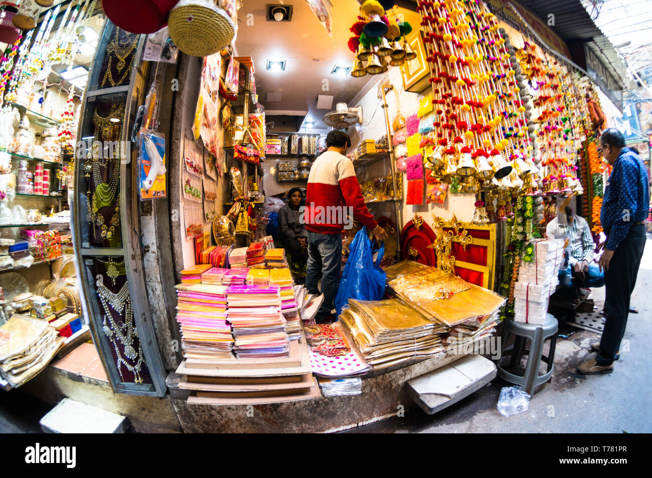 Kinari bazar delhi hires stock photography and images Alamy