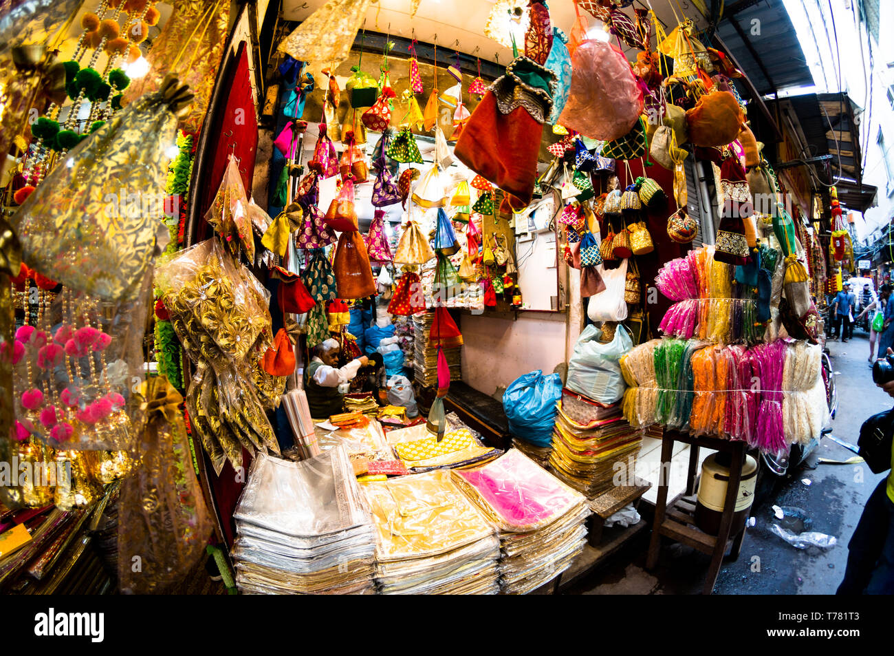 Kinari hires stock photography and images Alamy